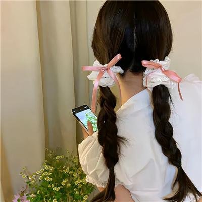 榆木湖边的房子